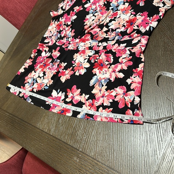 Liz Claiborne Career Woman, Floral Black and Pink Women's Top Plus Size 1X - Picture 10 of 10